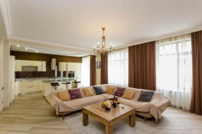 Luxury Apartment on Rustaveli Avenue